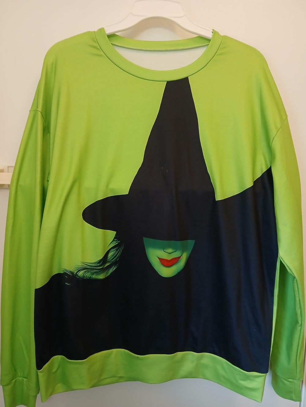 Green & Black Witch Graphic Sweatshirt